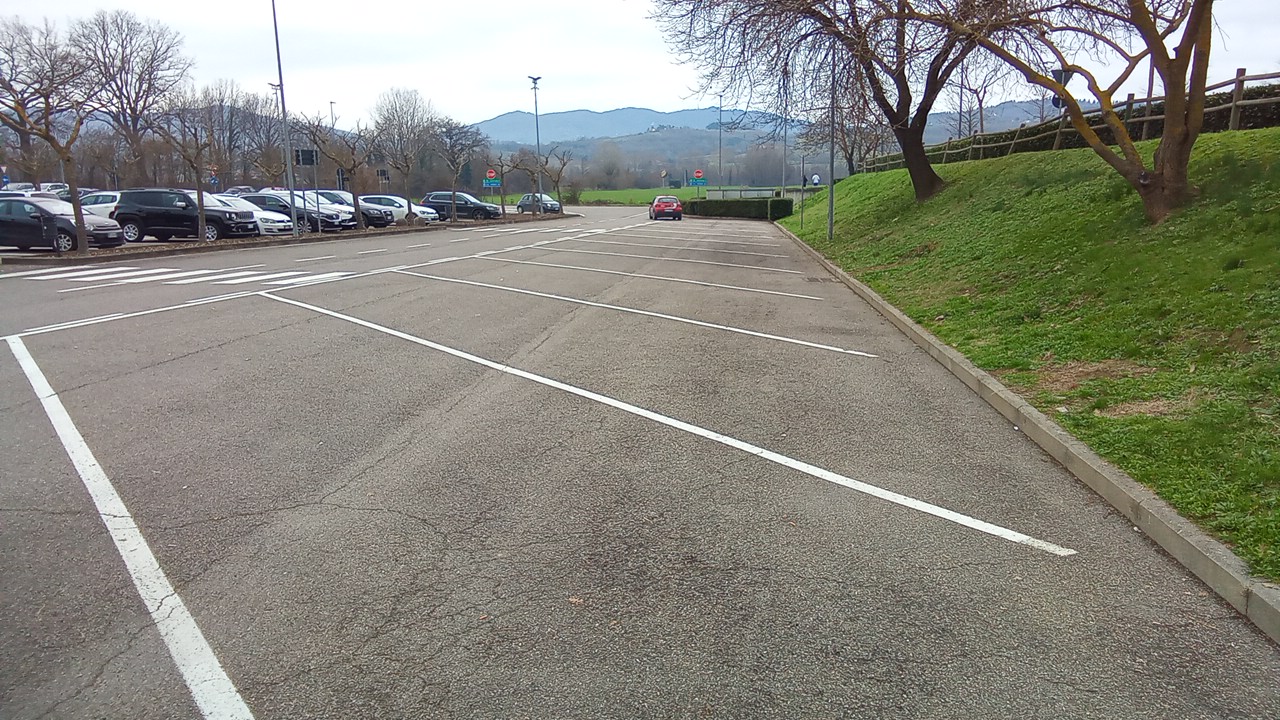 Parcheggio Bus e Camper