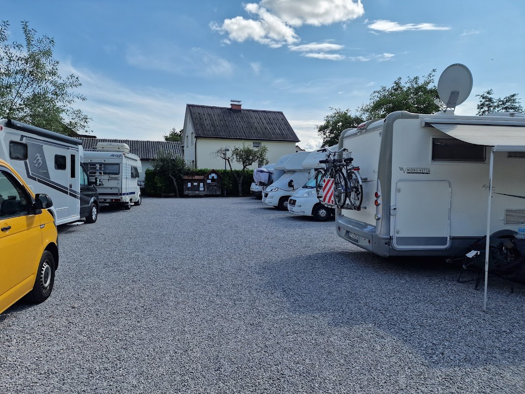 Camper Stop — Cesta II. grupe odredov 82 - Foto 5