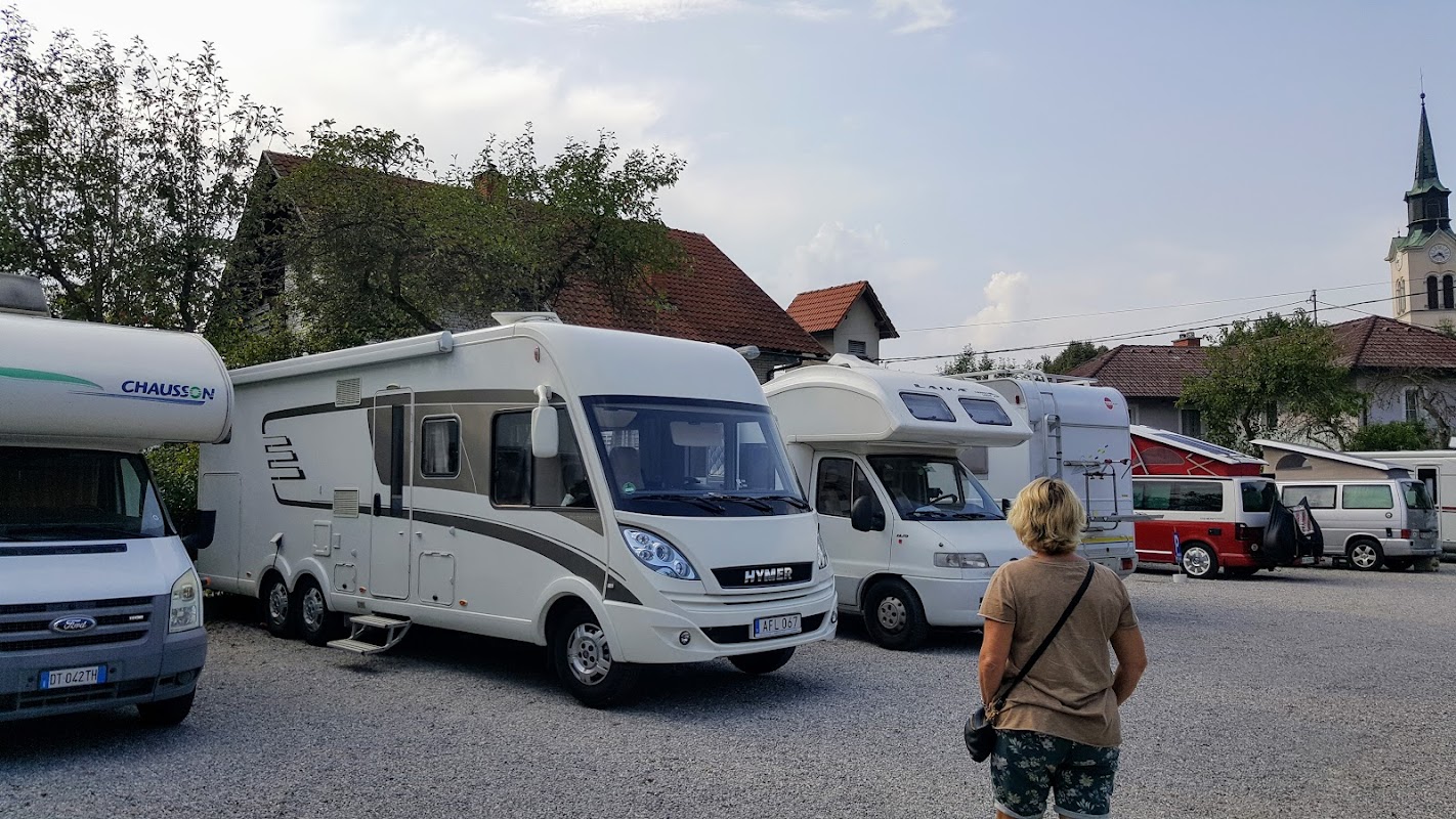 Camper Stop — Cesta II. grupe odredov 82 - Foto 9
