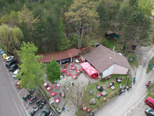 Camping Del Lago BAR PINETA